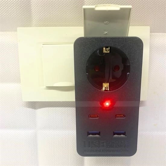 Isıya Dayanıklı Termal Akım Korumalı 1 Priz Girişli 2 Usb Girişli 2 Type-c Girişli Pirz ( Lisinya ) Isıya Dayanıklı Termal Akım Korumalı 1 Priz Girişli 2 Usb Girişli 2 Type-c Girişli Pirz ( Lisinya )
