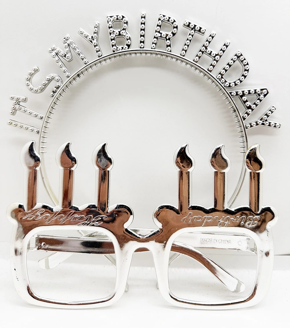 İt's My Birthday Yazılı Taç Ve Mum Şekilli Gözlük Seti Gümüş Renk ( Lisinya )
