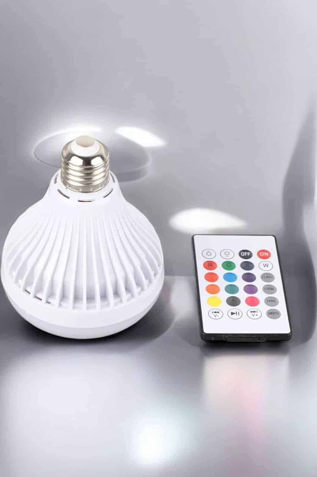 Kablosuz Bluetooth Hoparlör Led Lamba ( Lisinya )