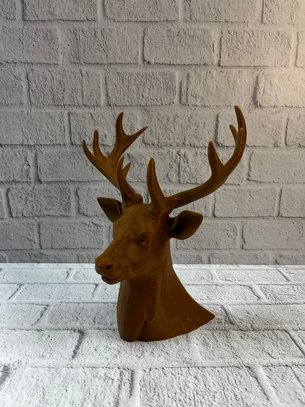 Kahverengi Geyik Biblo 23 Cm Dekoratif Şık Tasarım ( Lisinya )