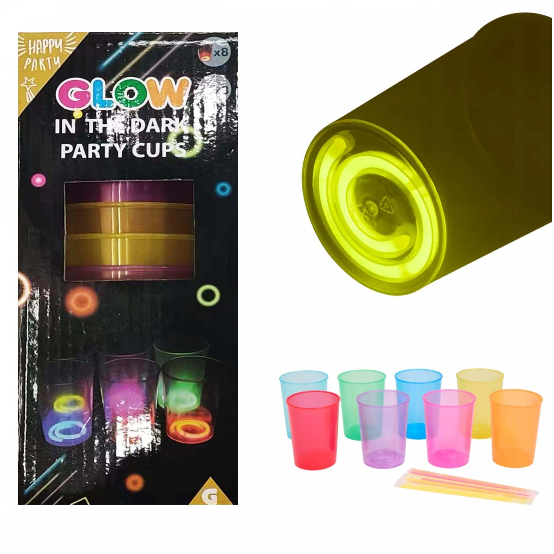 Karanlıkta Yanan Mega Glow Bardaklar 8 Adet ( Lisinya ) Karanlıkta Yanan Mega Glow Bardaklar 8 Adet ( Lisinya )