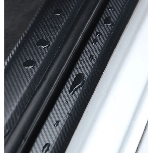 Karbon Fiber Araba Koruyucu Bant ( Lisinya ) Karbon Fiber Araba Koruyucu Bant ( Lisinya )