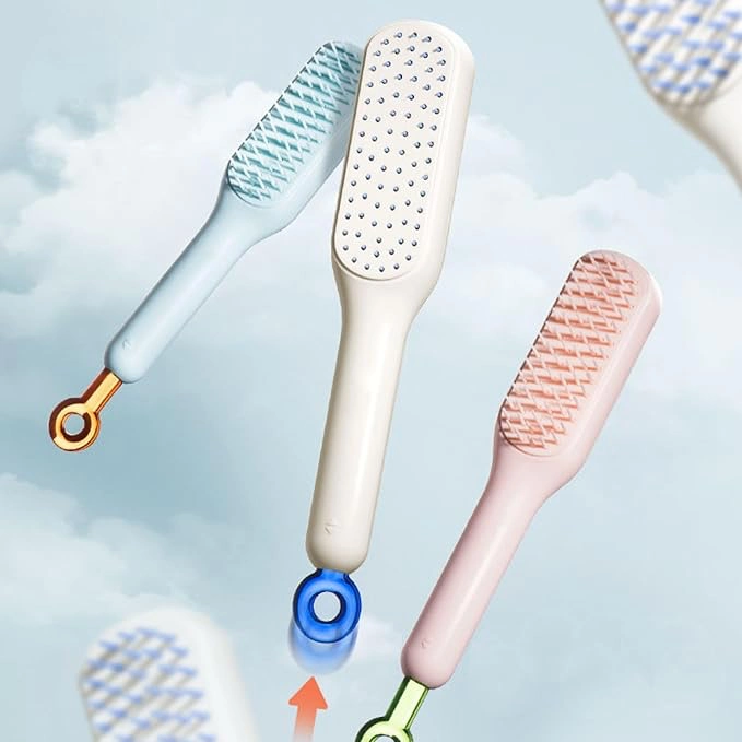 Kendini Temizleyen Saç Tarağı ( Lisinya ) Kendini Temizleyen Saç Tarağı ( Lisinya )