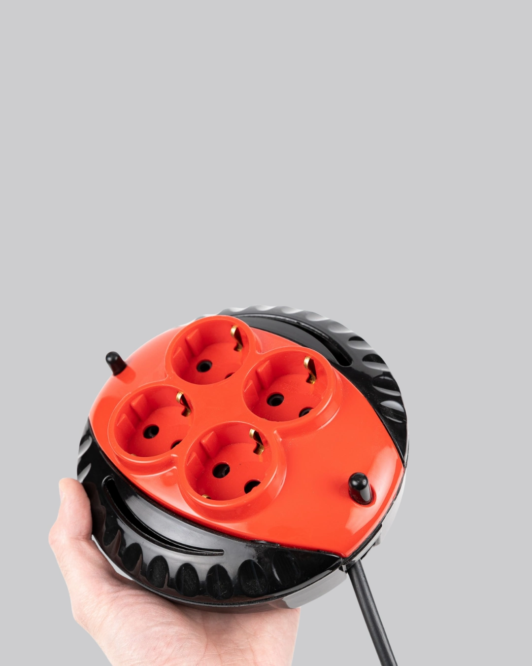 Kırmızı Renk 5 Metre 4’lü Kablolu Priz Makarası ( Lisinya )