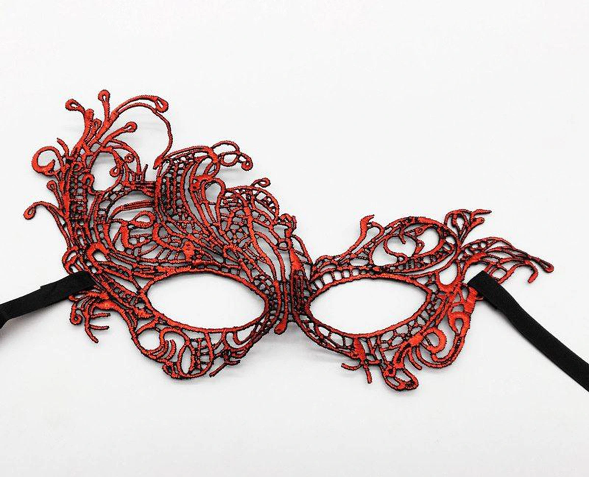 Kırmızı Renk Dantel Örgü İşlemeli Parti Maskesi Model 1 ( Lisinya ) Kırmızı Renk Dantel Örgü İşlemeli Parti Maskesi Model 1 ( Lisinya )