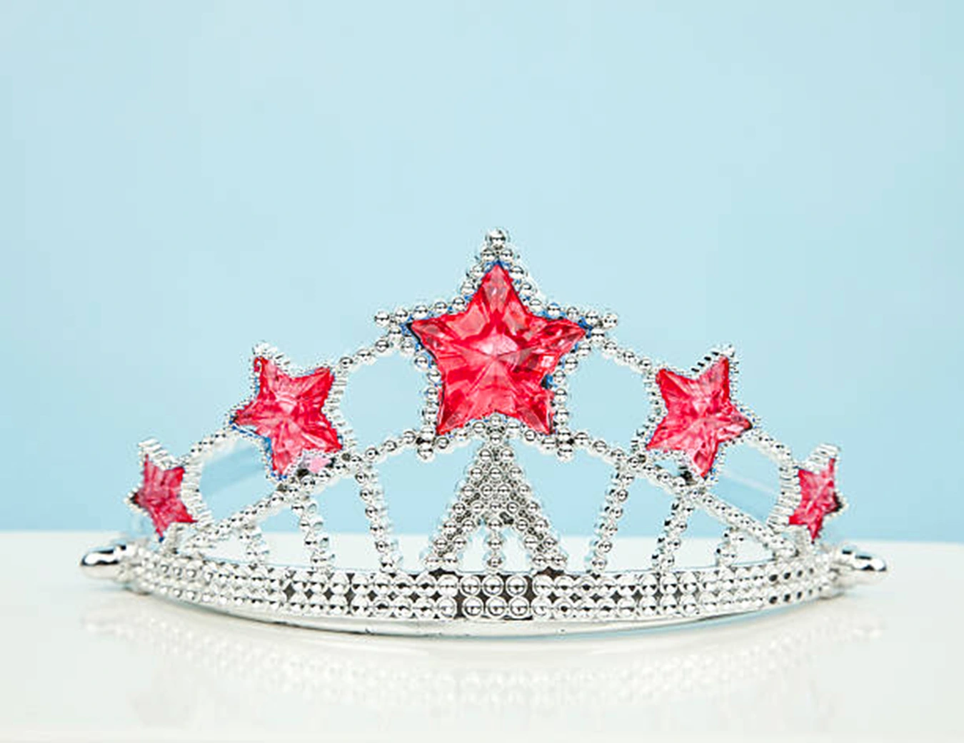 Kırmızı Yıldız Taşlı Plastik Elsa Tacı Çocuk Boy ( Lisinya )