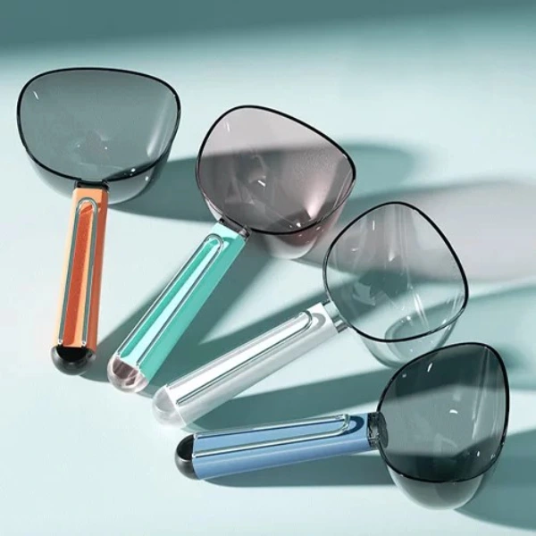 Klipsli Ölçekli Kedi Köpek Mama Küreği ( Lisinya )