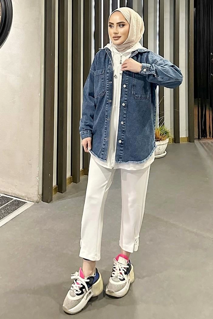 Koyu Mavi Kar Yıkama Püskül Detay Kot Ceket Oversize ( Lisinya ) Koyu Mavi Kar Yıkama Püskül Detay Kot Ceket Oversize ( Lisinya )