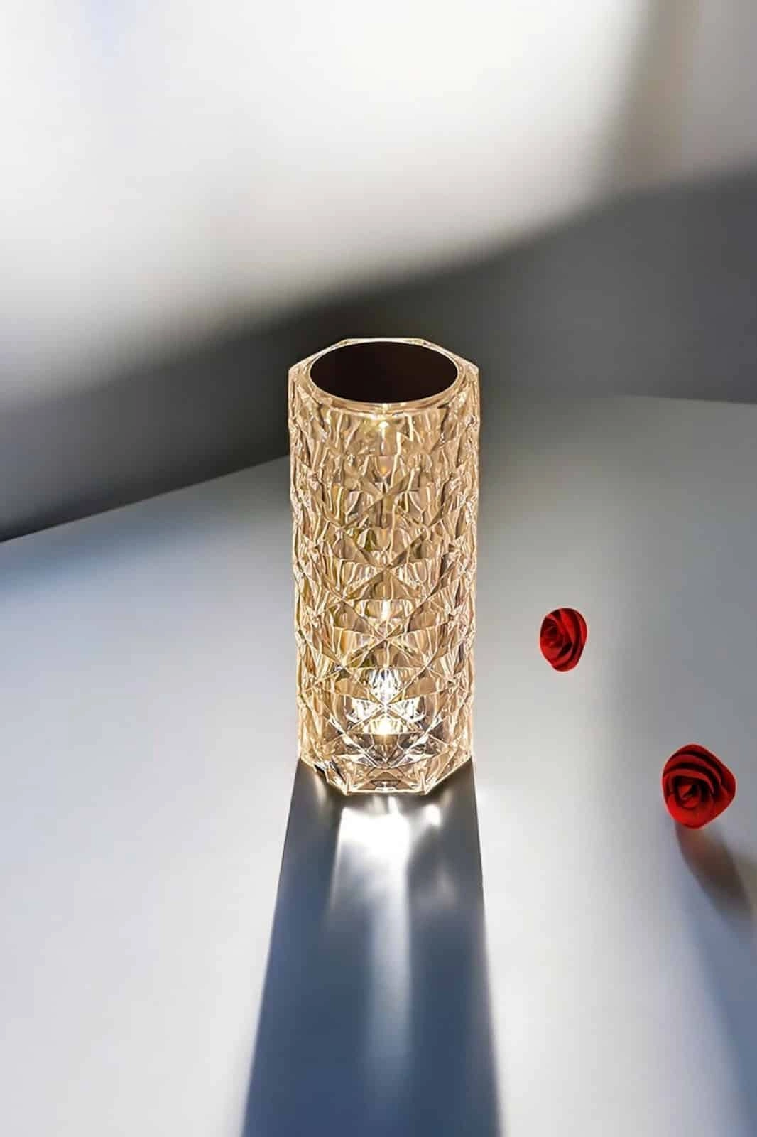 Kristal Dokunmatik Ve Kumandalı Masa Ve Gece Lambası ( Lisinya ) Kristal Dokunmatik Ve Kumandalı Masa Ve Gece Lambası ( Lisinya )