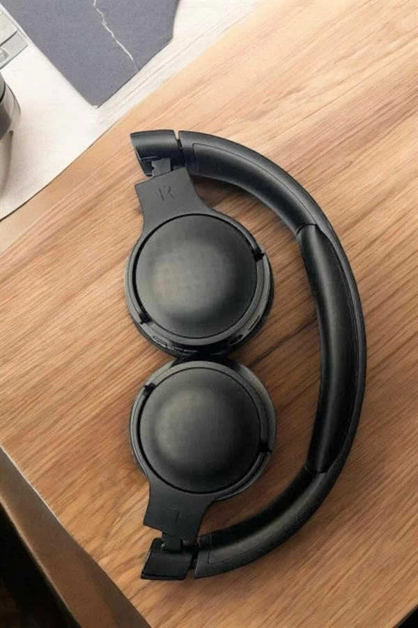 Kulak Üstü Kablosuz Bluetooth Kulaklık Gürültü Önleyici Ayarlanabilir ( Lisinya )