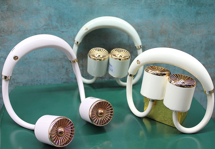 Kuromi Şarjlı Boyun Fanı Vantilatör 3 Kademeli ( Lisinya ) Kuromi Şarjlı Boyun Fanı Vantilatör 3 Kademeli ( Lisinya )