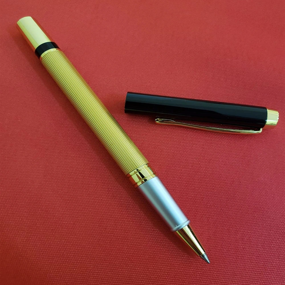 Kutulu Metal Roller Gold Siyah Kalem ( Lisinya ) Kutulu Metal Roller Gold Siyah Kalem ( Lisinya )