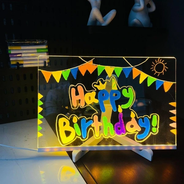 Led Aydınlatmalı Yazı Ve Çizim Tahtası - Küçük Boy 20x20 Cm ( Lisinya ) Led Aydınlatmalı Yazı Ve Çizim Tahtası - Küçük Boy 20x20 Cm ( Lisinya )
