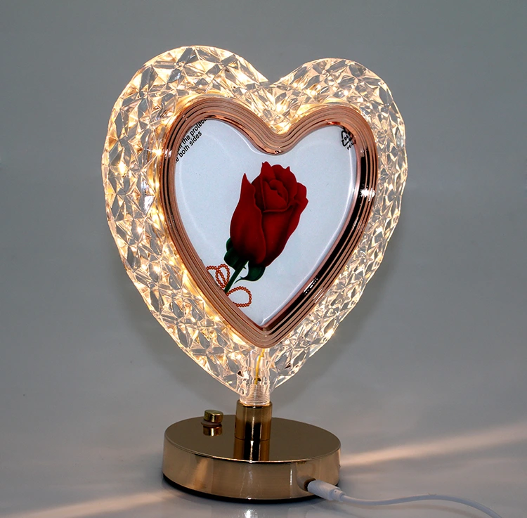 Ledli Çerceve ( Lisinya ) Ledli Çerceve ( Lisinya )