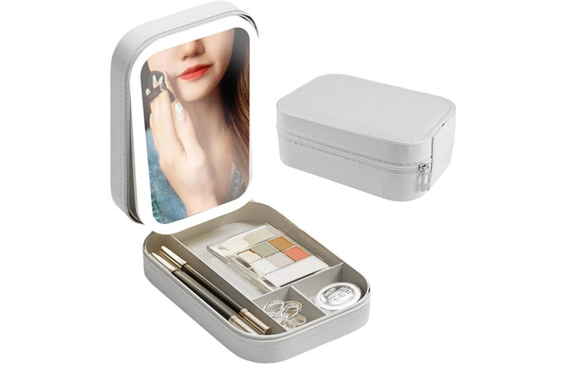 Makyaj Kutusu ( Lisinya ) Makyaj Kutusu ( Lisinya )