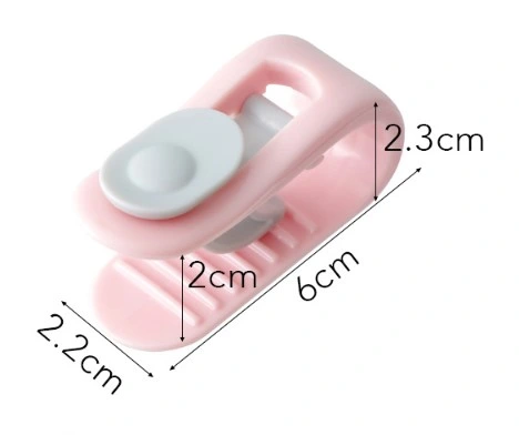 Mandallı Yorgan Sabitleme Klipsi 10 Adet ( Lisinya ) Mandallı Yorgan Sabitleme Klipsi 10 Adet ( Lisinya )