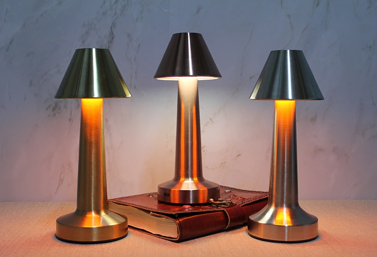 Masaüstü Dokunmatik Ledli Lamba Model 2 ( Lisinya ) Masaüstü Dokunmatik Ledli Lamba Model 2 ( Lisinya )