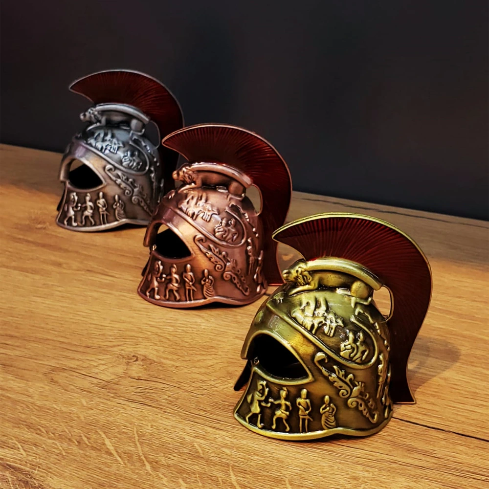 Metal Dekoratif Şövalye Miğferi ( Lisinya ) Metal Dekoratif Şövalye Miğferi ( Lisinya )