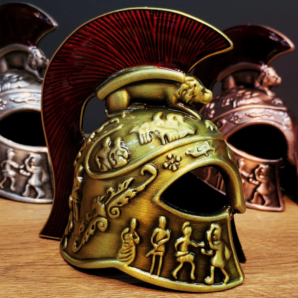 Metal Dekoratif Şövalye Miğferi ( Lisinya )