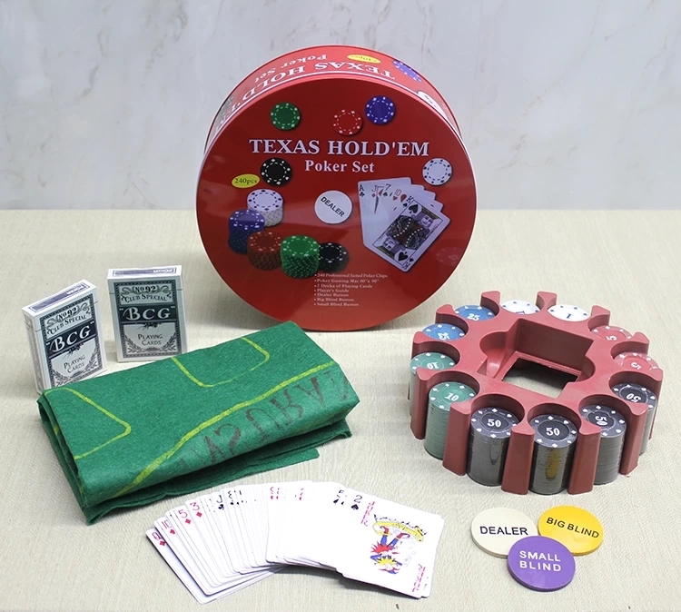 Metal Kutulu 240 Chip Ve 2 Adet İskambil Kağit Setine Sahip Poker Oyunu Alk3539 ( Lisinya ) Metal Kutulu 240 Chip Ve 2 Adet İskambil Kağit Setine Sahip Poker Oyunu Alk3539 ( Lisinya )