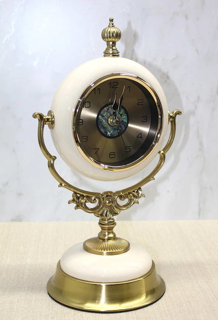 Metal Masa Üstü Saat ( Lisinya ) Metal Masa Üstü Saat ( Lisinya )