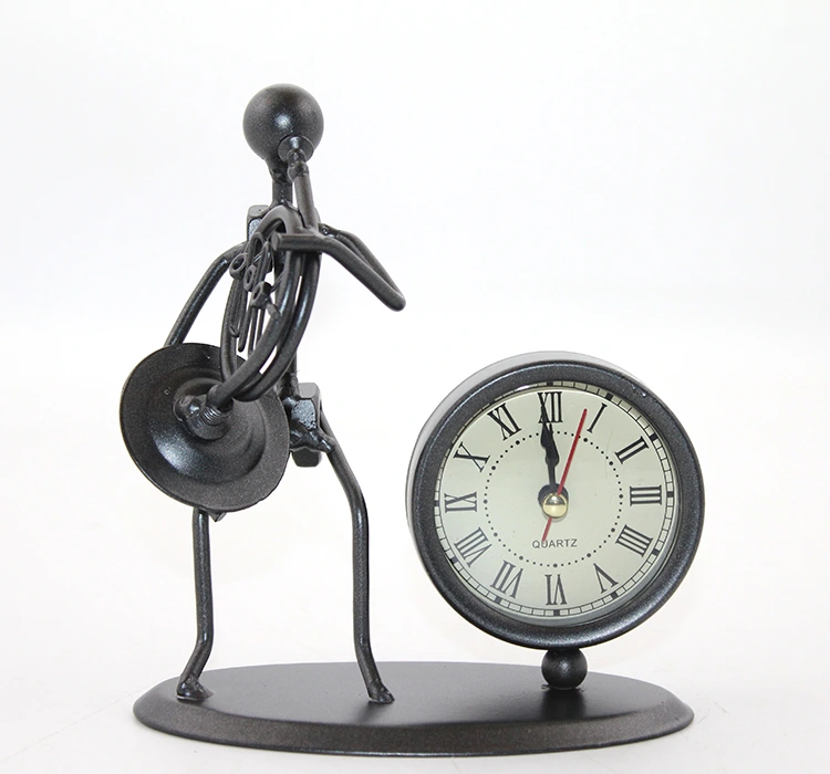 Metal Müzisyen Saat Model 1 ( Lisinya ) Metal Müzisyen Saat Model 1 ( Lisinya )