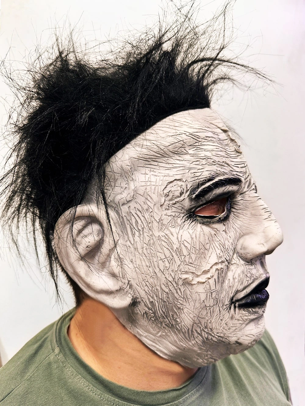 Michael Myers Siyah Saçlı Yüz Maskesi ( Lisinya ) Michael Myers Siyah Saçlı Yüz Maskesi ( Lisinya )