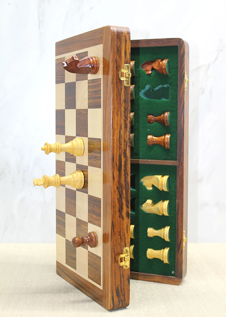 Mıknatıs Taşlı Ahşap Katlanabilir Kutulu Satranç Oyunu 40 Cm ( Lisinya ) Mıknatıs Taşlı Ahşap Katlanabilir Kutulu Satranç Oyunu 40 Cm ( Lisinya )