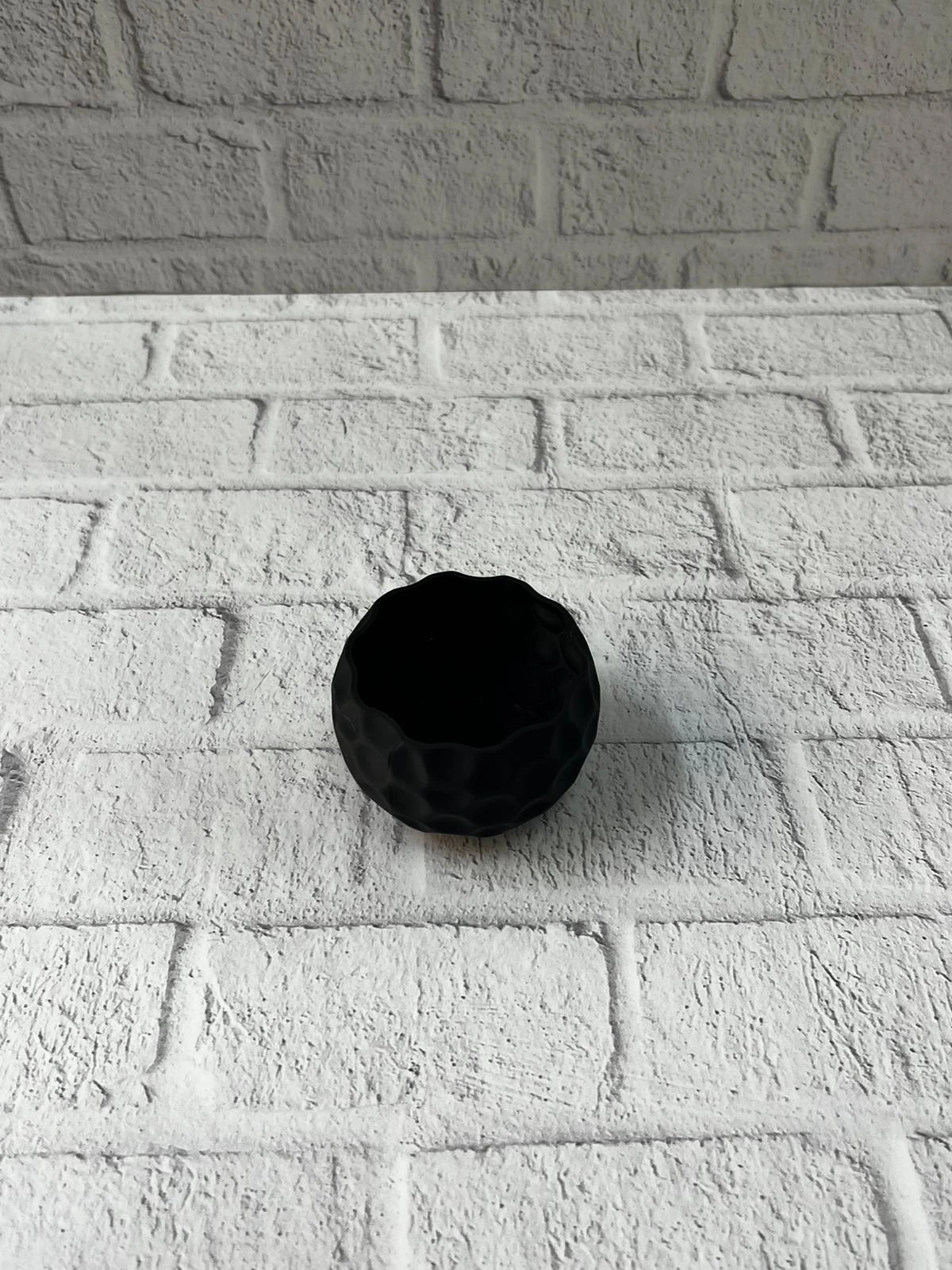 Mini Siyah Dekoratif Saksı 5 Cm Modern Masaüstü Bitki Saksısı ( Lisinya )