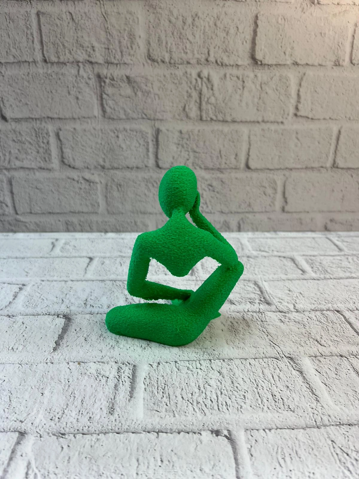 Minimal İnsan Figürü Biblo Yeşil Ev Ve Ofis Dekoru ( Lisinya )