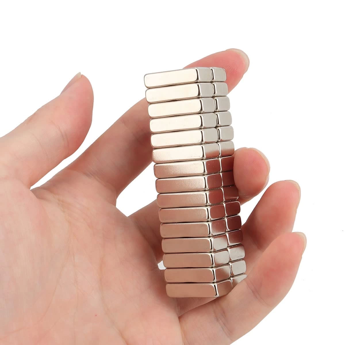 1 Adet 20x10x5 Mm Neodyum Magnet N35 Güçlü Mıknatıs Köşeli Ve Dayanıklı Nikel Kaplama ( Lisinya )