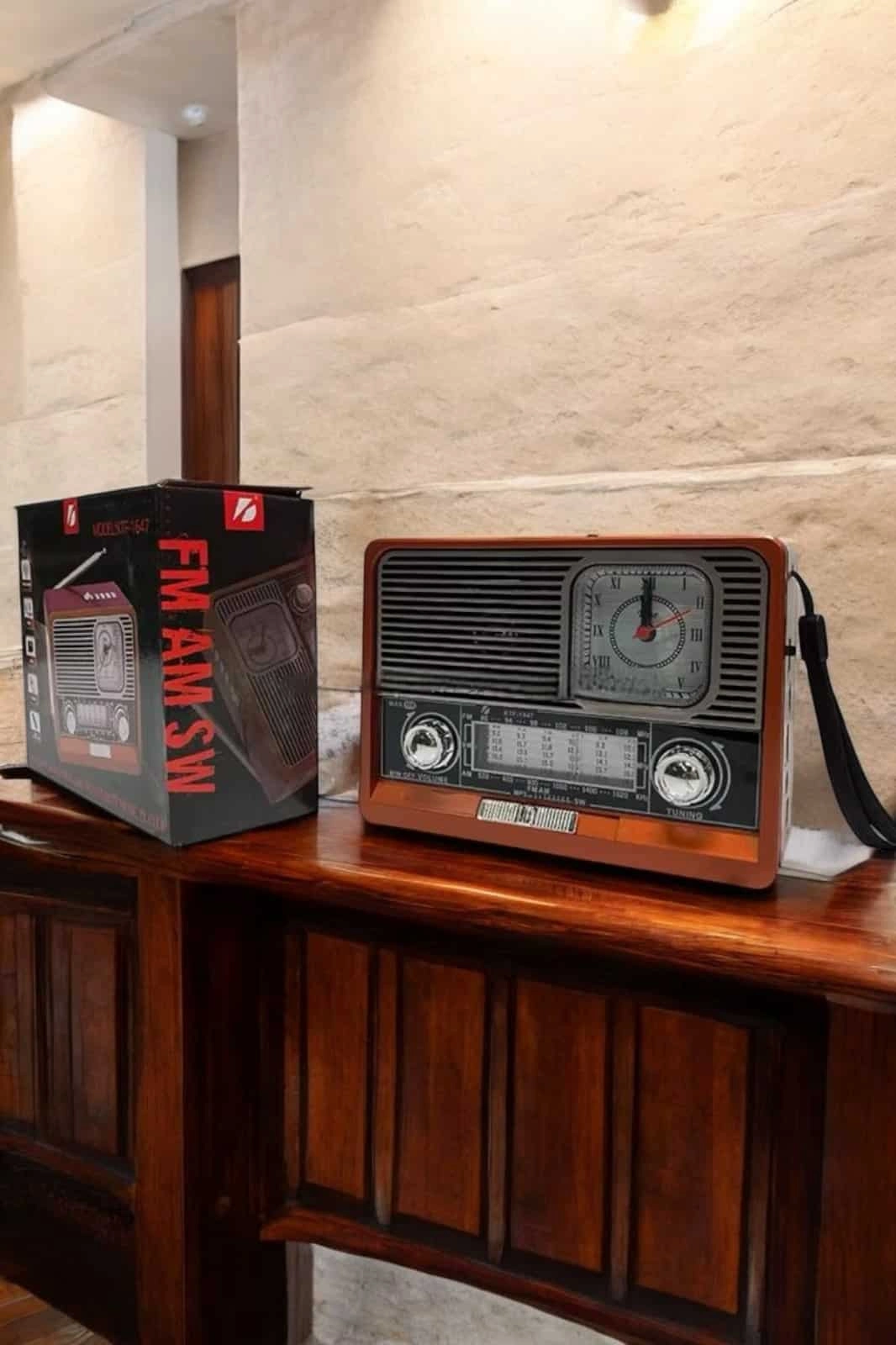 Nostaljik Görünümlü Usb Girişli Bluetooth Bağlantılı Radyo ( Lisinya )