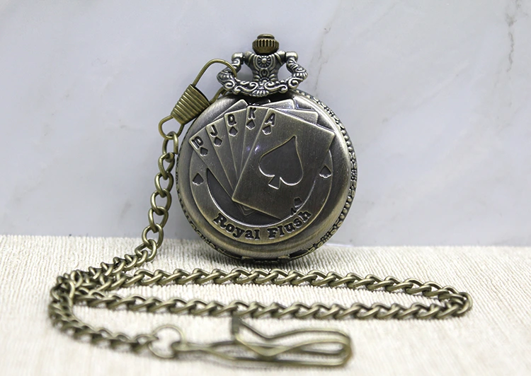 Oyun Kartı Tasarımlı Köstekli Saat ( Lisinya )