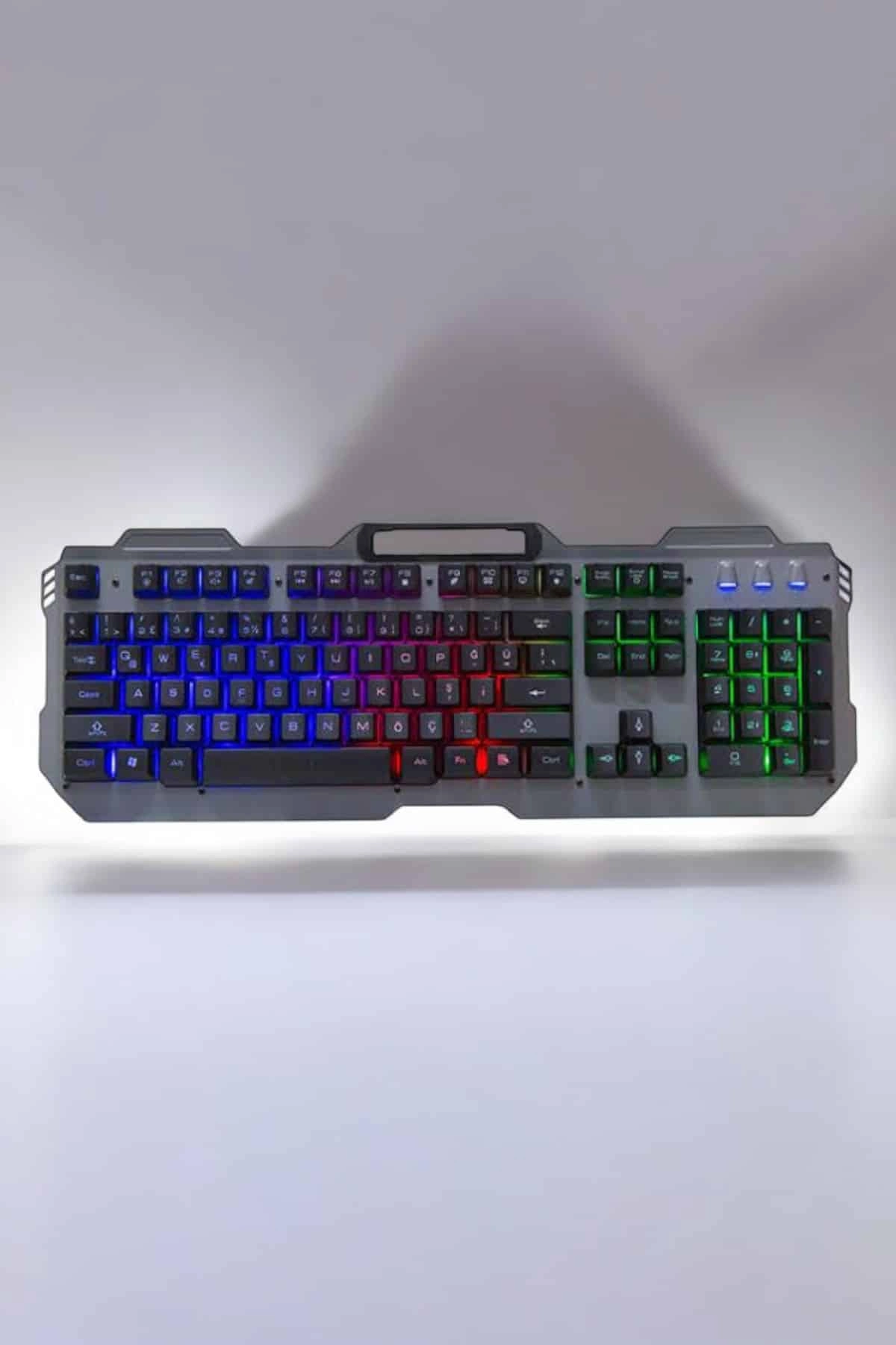 Klavyesi Q Klavye Rgb Işıklı Mouse Hediyeli ( Lisinya )