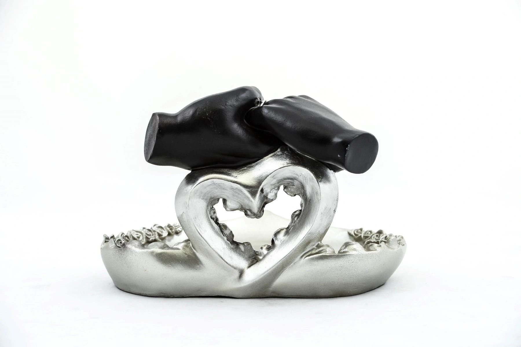 Özel Tasarım Kalpli Polyester Sunum Tepsisi ( Lisinya ) Özel Tasarım Kalpli Polyester Sunum Tepsisi ( Lisinya )