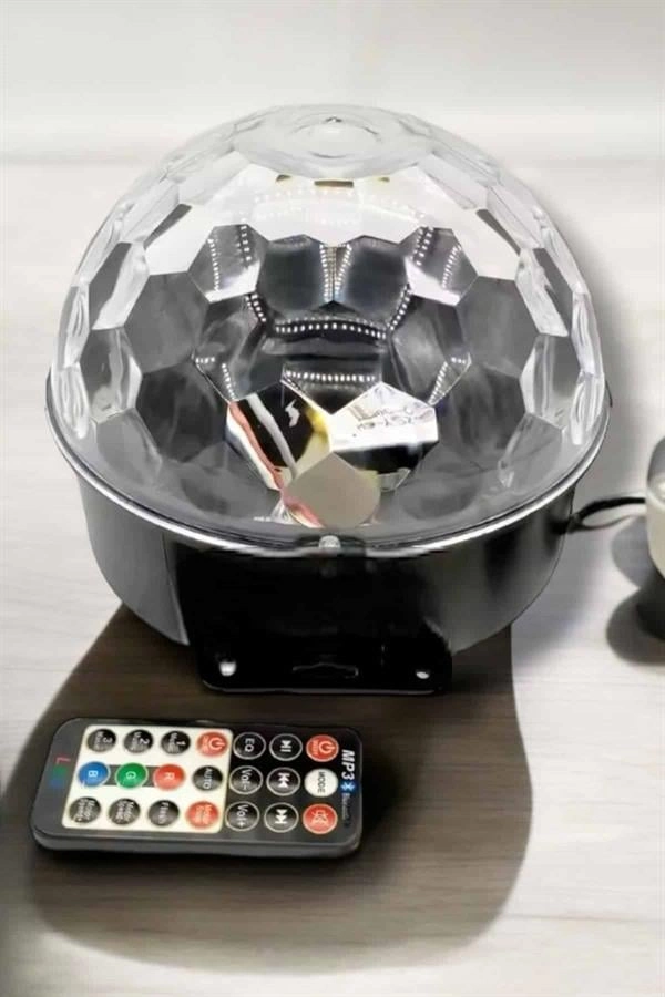 Partiler İçin Taşınabilir Işık Gösterisi Ve Efekt Cihazı ( Lisinya )