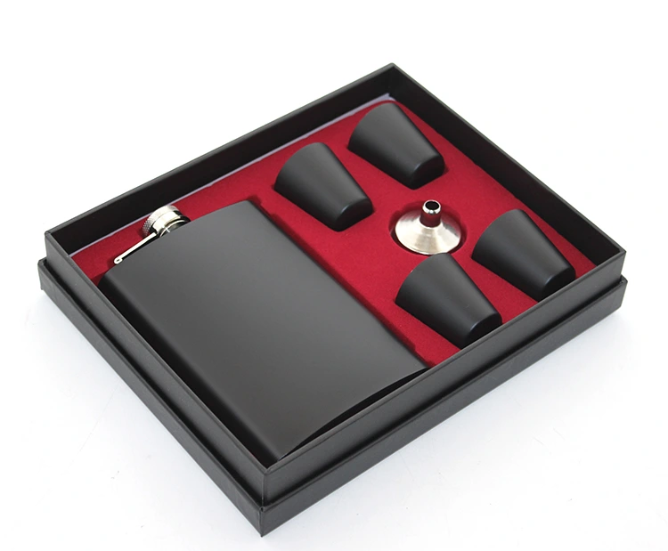 Paslanmaz Çelik 4 Shot Bardaklı Matara Seti Siyah Renk ( Lisinya )