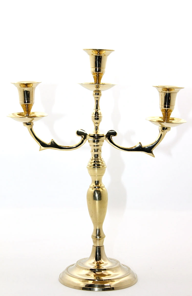 Pirinç 3'lü Şamdan Model 2 ( Lisinya ) Pirinç 3'lü Şamdan Model 2 ( Lisinya )