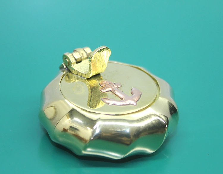 Pirinç Çapalı Kapaklı Küllük 5 Cm ( Lisinya )