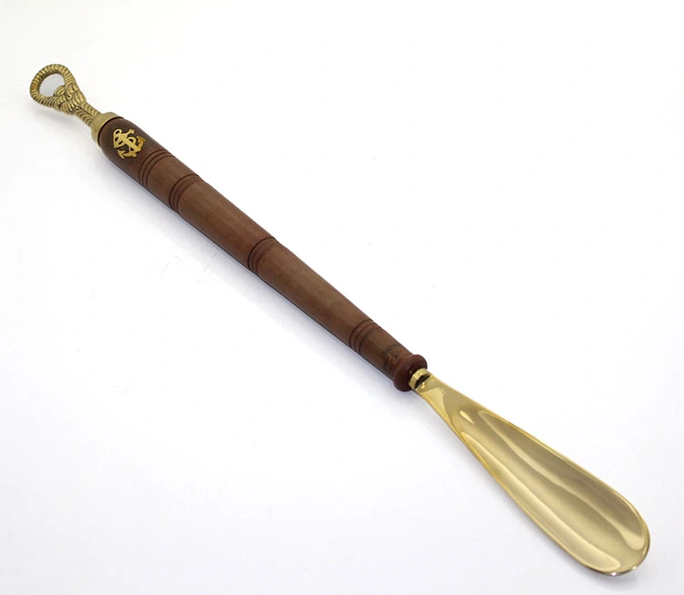 Pirinç Çapalı Ve Dümenli Kerata ( Lisinya ) Pirinç Çapalı Ve Dümenli Kerata ( Lisinya )