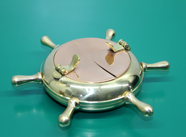 Pirinç Dümenli Kapaklı Küllük ( Lisinya )