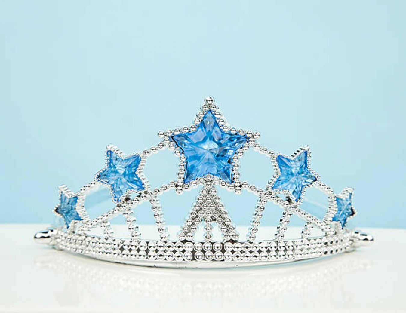 Plastik Kraliçe Prenses Tacı Çocuk Boy ( Lisinya ) Plastik Kraliçe Prenses Tacı Çocuk Boy ( Lisinya )