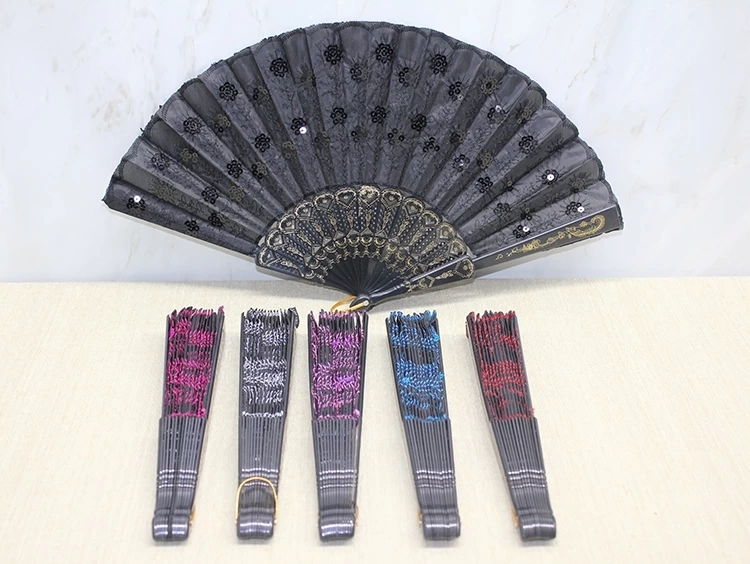 Plastik Pullu Yelpaze Alk3567 ( Lisinya )