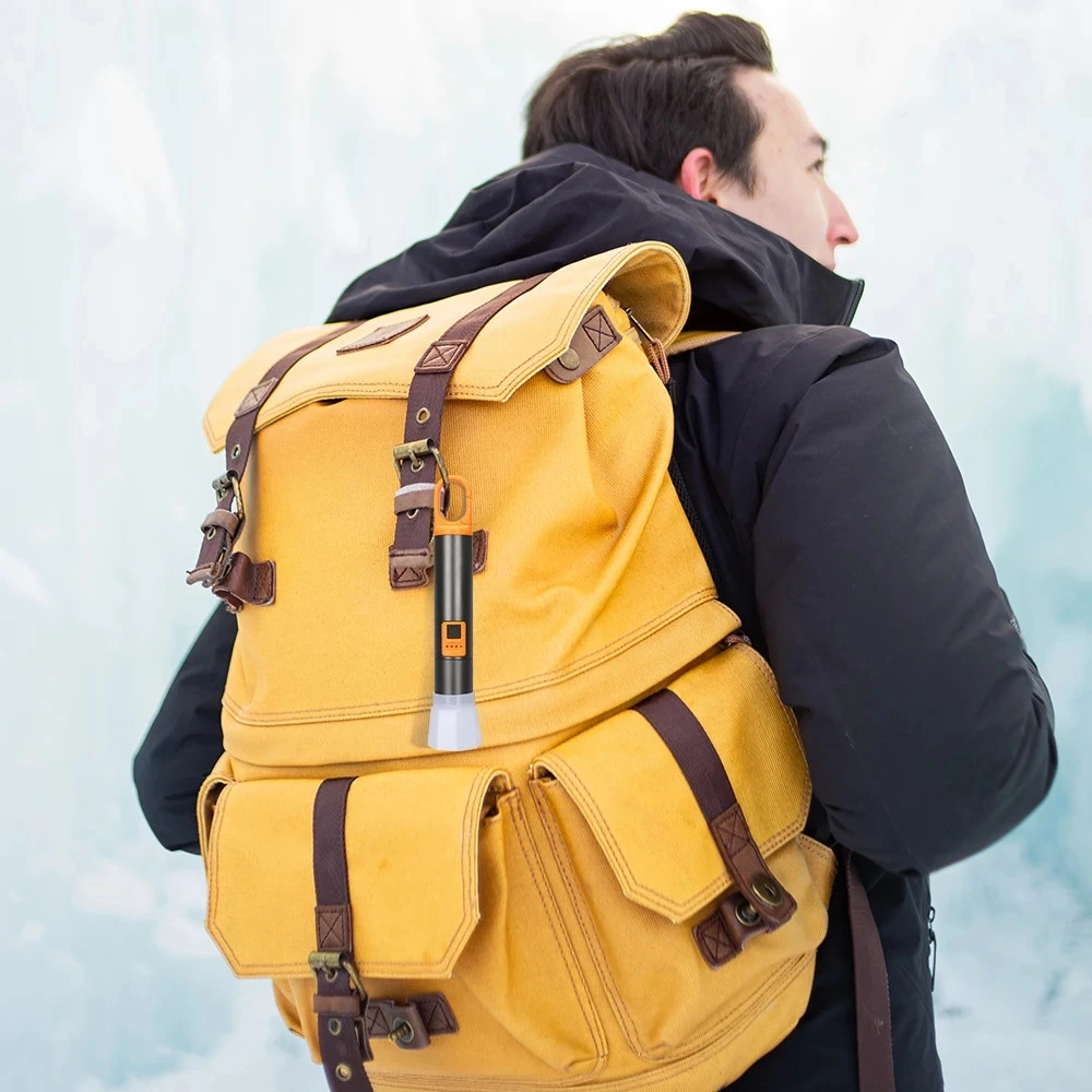 Police Ps-305 Şarjlı Göstergeli Askılı Zoomlu Tamirci El Feneri ( Lisinya ) Police Ps-305 Şarjlı Göstergeli Askılı Zoomlu Tamirci El Feneri ( Lisinya )