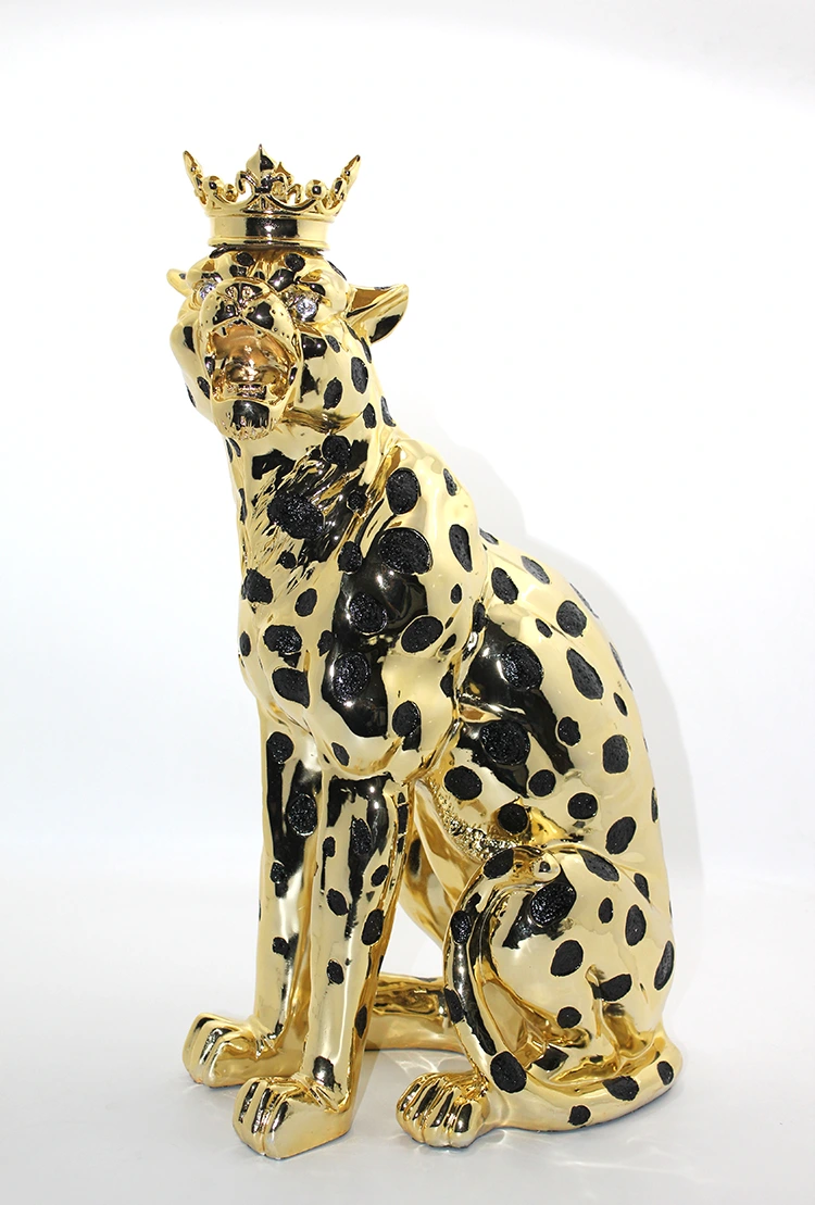 Polyester Taçlı Jaguar ( Lisinya ) Polyester Taçlı Jaguar ( Lisinya )