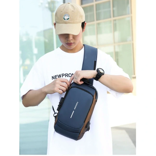 Powerbank Destekli Erkek Ön Göğüs Çantası ( Lisinya ) Powerbank Destekli Erkek Ön Göğüs Çantası ( Lisinya )