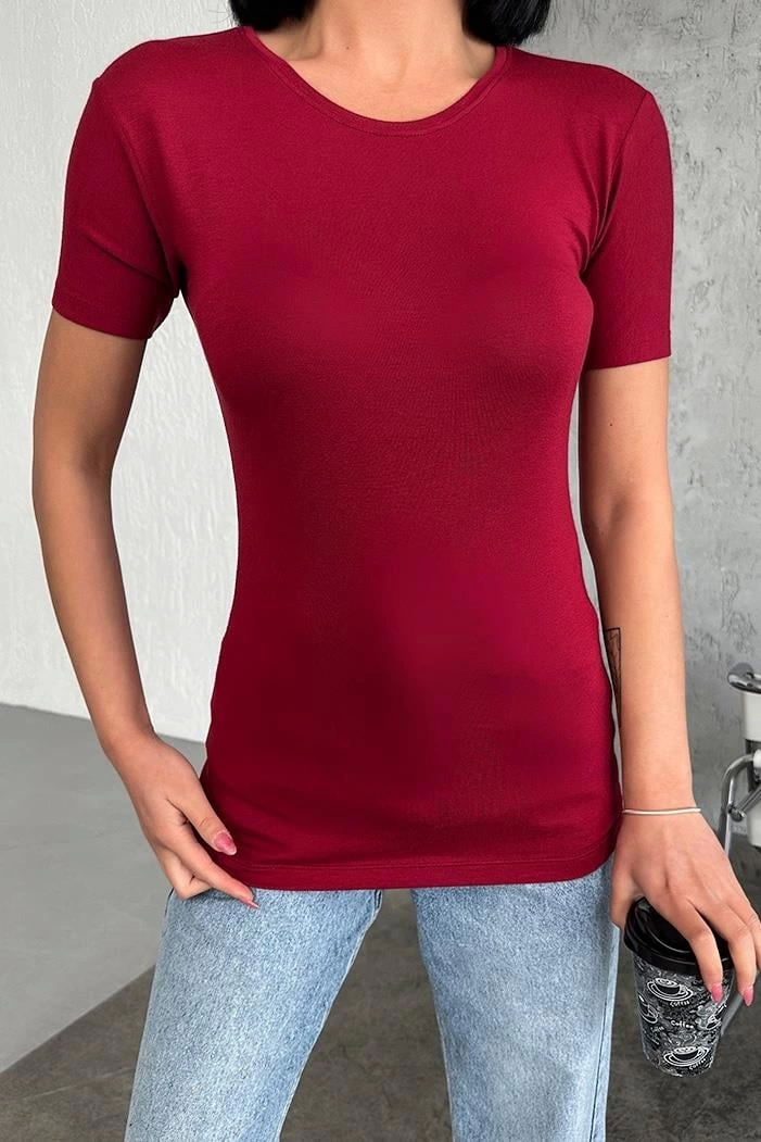 Rahat Ve Şık Kısa Kollu Bisiklet Yaka Likralı Viskon Penye Body Bordo ( Lisinya ) Rahat Ve Şık Kısa Kollu Bisiklet Yaka Likralı Viskon Penye Body Bordo ( Lisinya )