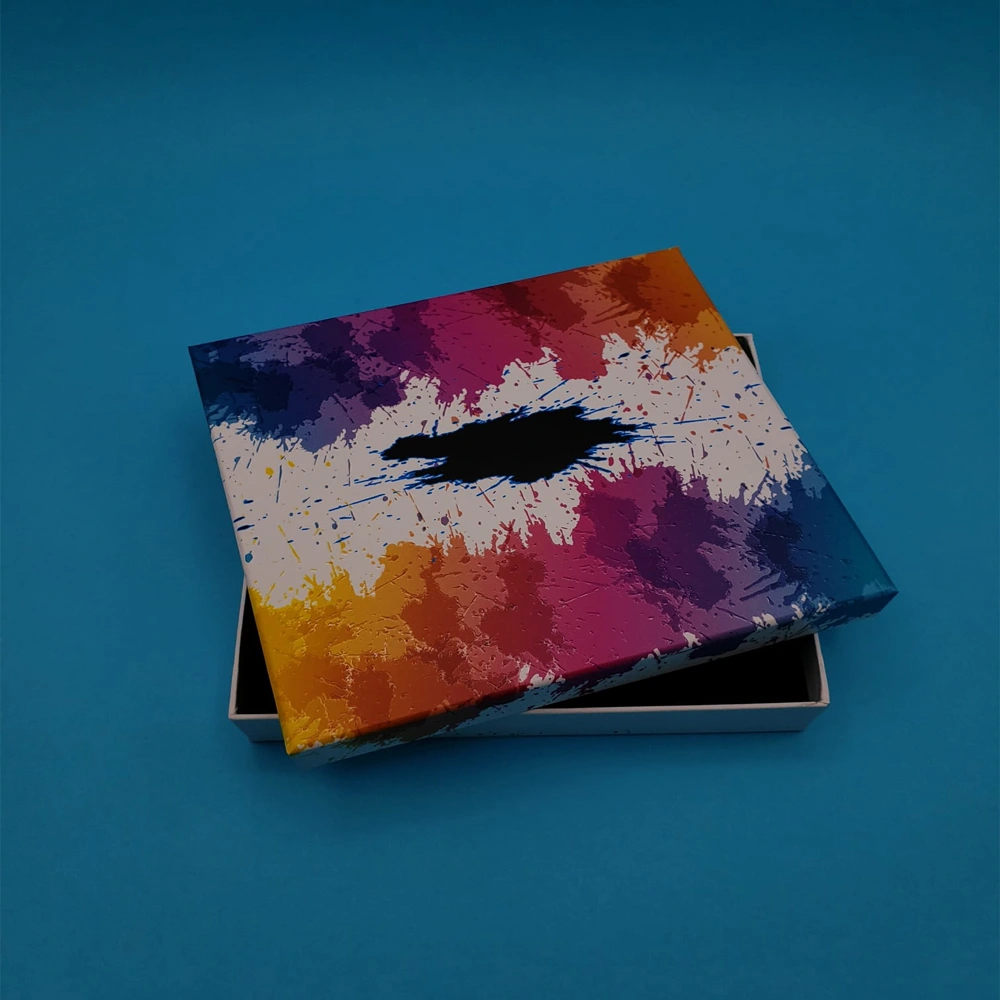 Renkli Tasarım Hediye Kutusu ( Lisinya ) Renkli Tasarım Hediye Kutusu ( Lisinya )