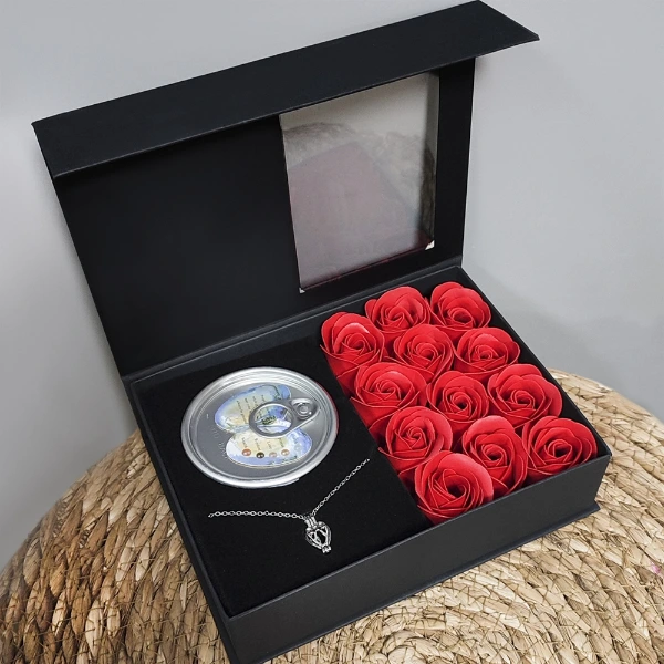 Romantik Gül Ve İstiridye İnci Kolye Seti ( Lisinya ) Romantik Gül Ve İstiridye İnci Kolye Seti ( Lisinya )