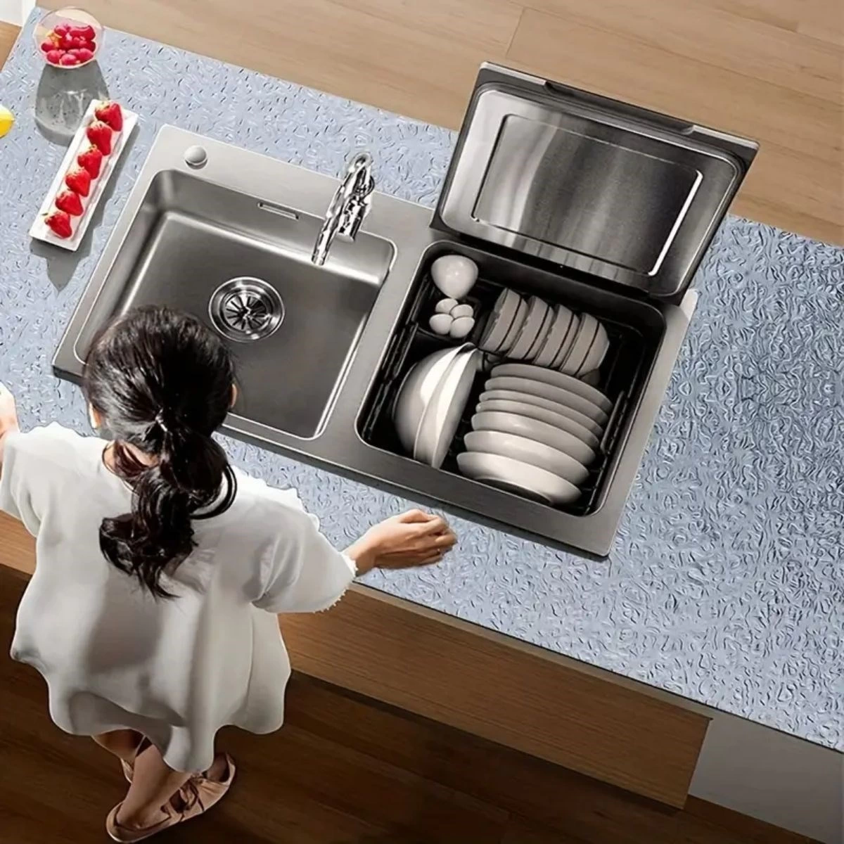 Rulo Gümüş Alüminyum Folyo Duvar Kağıdı, Kendinden Yapışkanlı Raf İçi, Su Geçirmez Folyo 2 Mt X 60 Cm ( Lisinya ) Rulo Gümüş Alüminyum Folyo Duvar Kağıdı, Kendinden Yapışkanlı Raf İçi, Su Geçirmez Folyo 2 Mt X 60 Cm ( Lisinya )